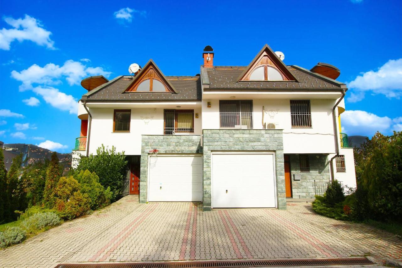 Villa Skenderija East By Poppy Sarajevo Bagian luar foto